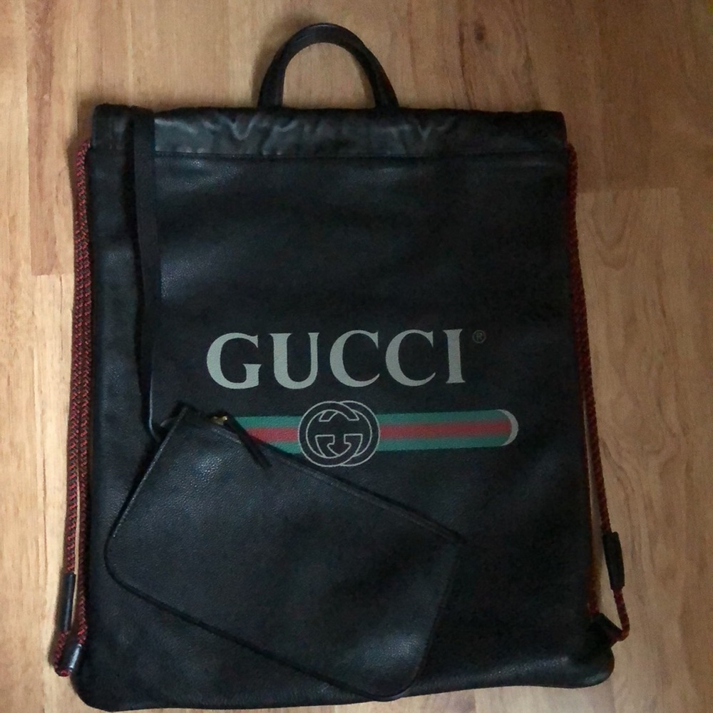 Authentic Gucci Drawstring Leather Backpack In Bl… - image 8